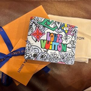 Louis Vuitton Monogram Comic multiple wallet. Virgil Abloh last collection.